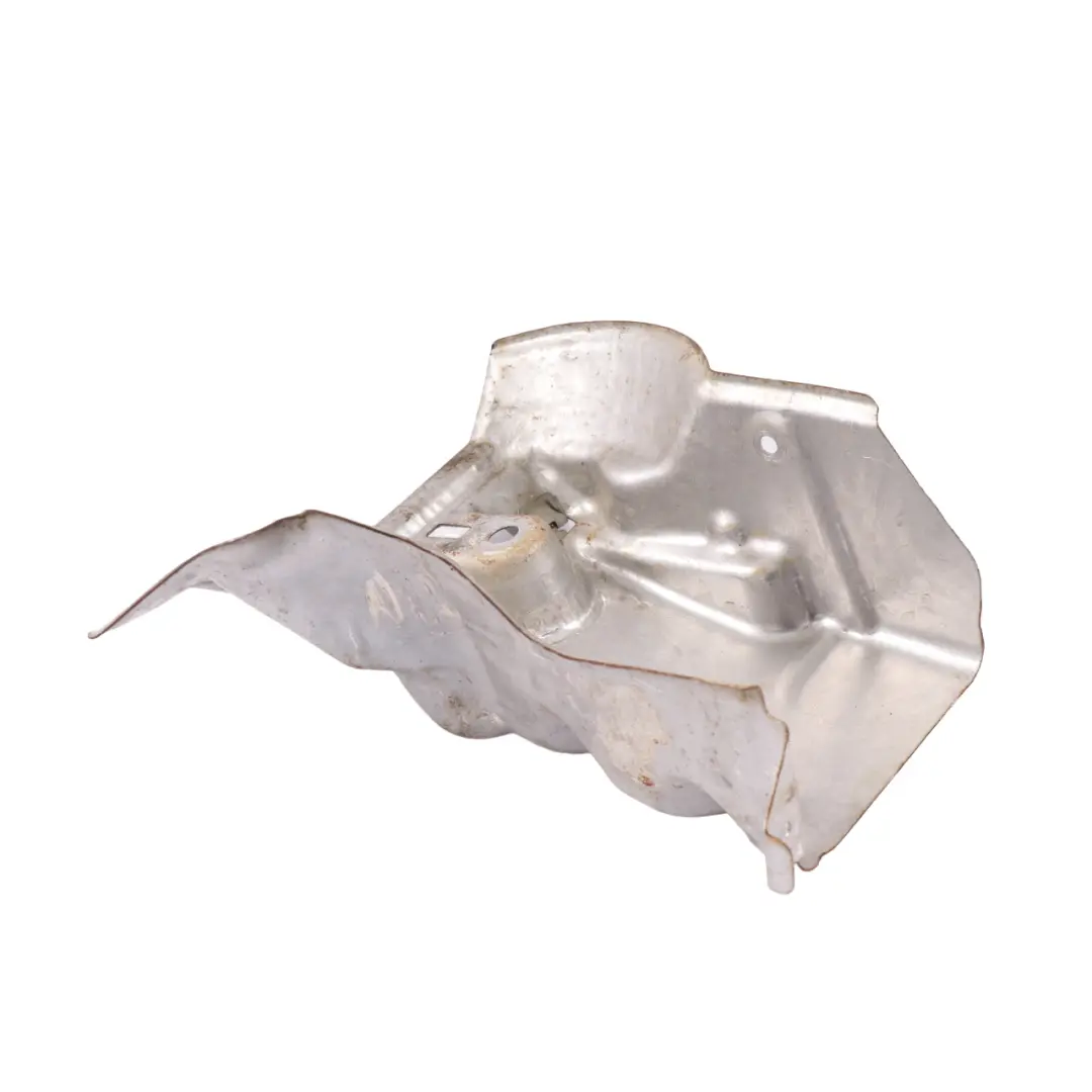 Osłona Uchwytu Mocowania Poduszki Silnika do Mercedes W205 o numerze A2052400245 Mercedes W205 Osłona Uchwytu Mocowania Poduszki Silnika - SKU A2052400245 - Numer Części A2052400245