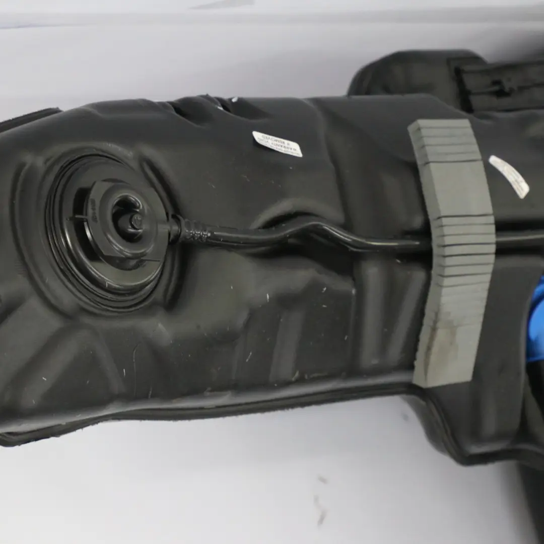 M274 Réservoir d'essence complet pour Mercedes W205 à propos du numéro de pièce A2054708300 Mercedes W205 M274 Réservoir d'essence complet - SKU A2054708300 - Numéro de pièce A2054708300