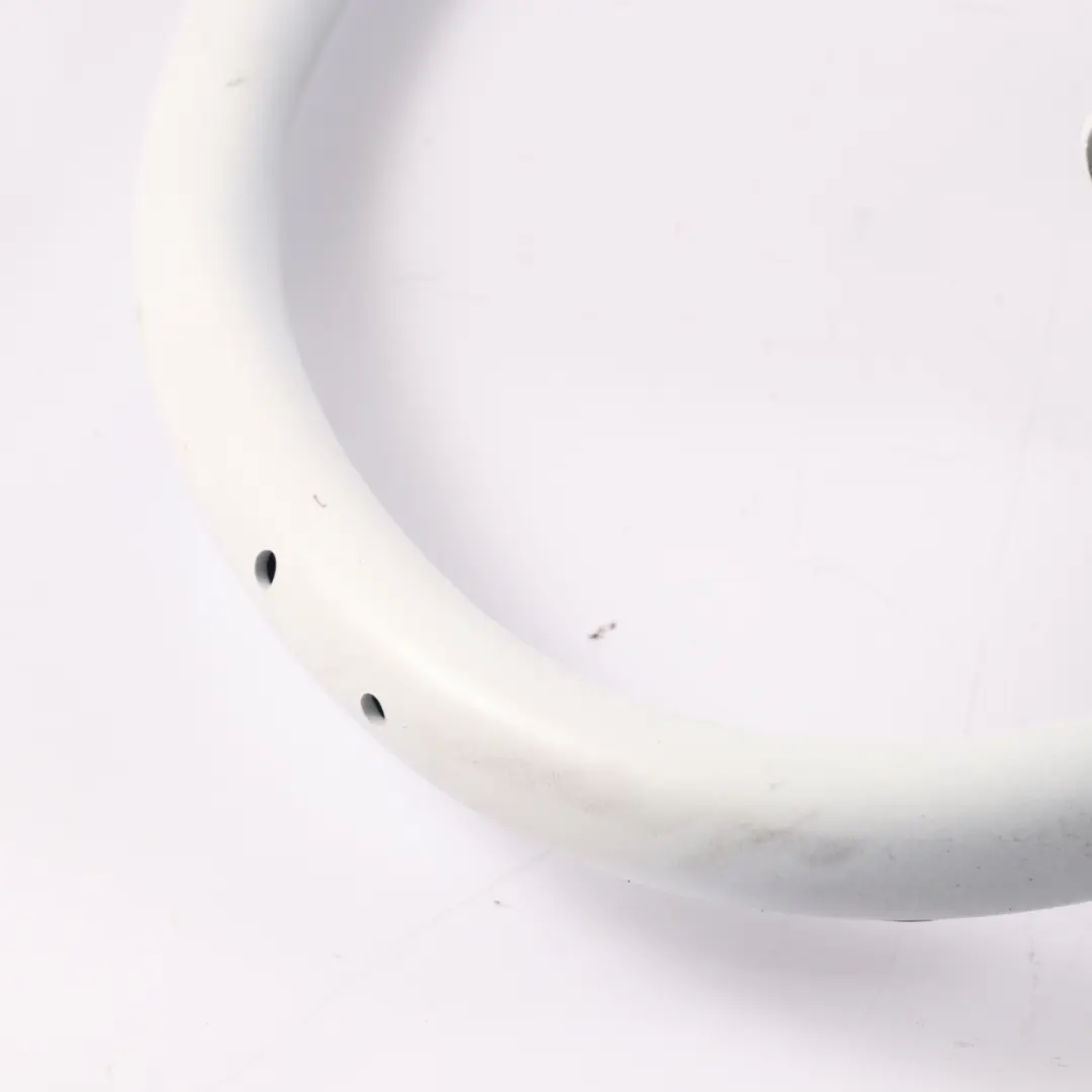 Cerniera portellone posteriore sinistro Bianco - 149 per Mercedes W205 con numero di parte A2057500328 Mercedes W205 Cerniera portellone posteriore sinistro Bianco - 149 - SKU A2057500328-POL - Numero di parte A2057500328