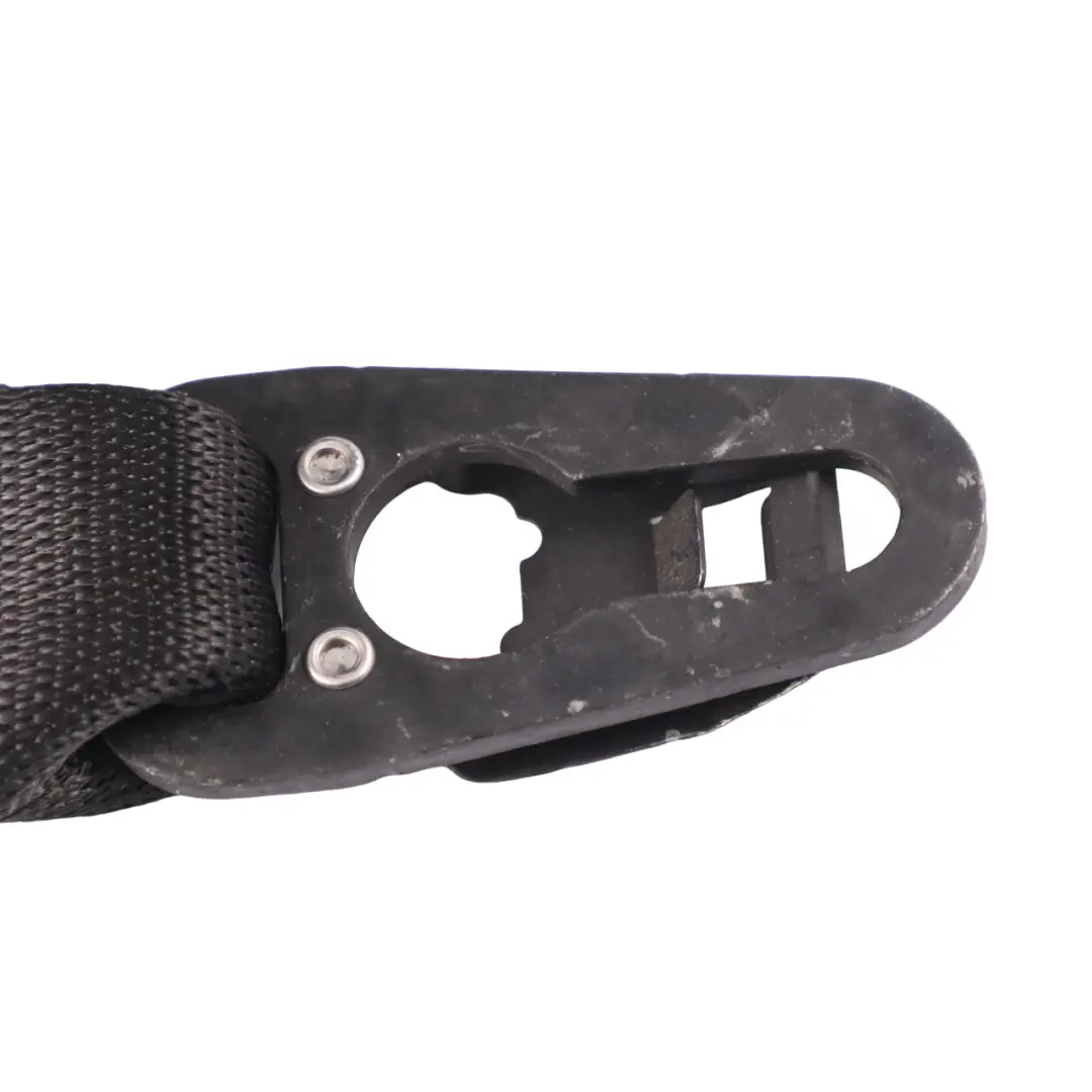 Mercedes W205 Cinturón seguridad delantero derecho superior - SKU A2058606400 - Número de pieza A2058606400