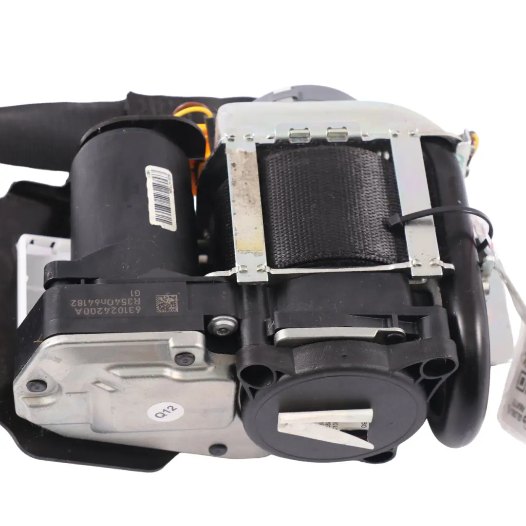 Seatbelt Front Right O/S Seat Safety Upper Belt to Mercedes W205 with Part number A2058606400 Mercedes W205 Seatbelt Front Right O/S Seat Safety Upper Belt - SKU A2058606400 - Part number A2058606400