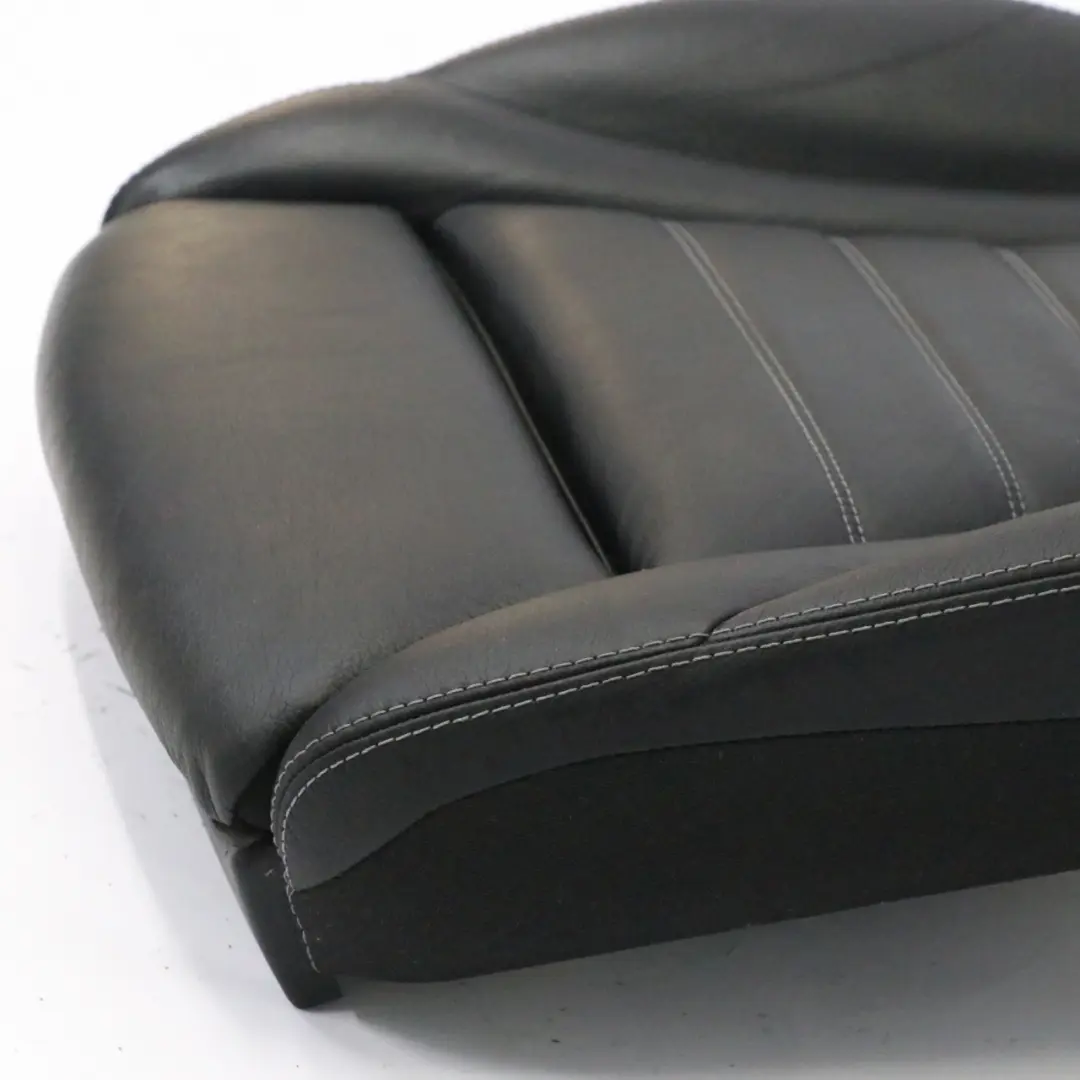 Funda Asiento Delantero Calefactable Memoria Funda Cuero Negro para Mercedes W205 con número de pieza A2059105612 Mercedes W205 Funda Asiento Delantero Calefactable Memoria Funda Cuero Negro - SKU A2059105612 - Número de pieza A2059105612