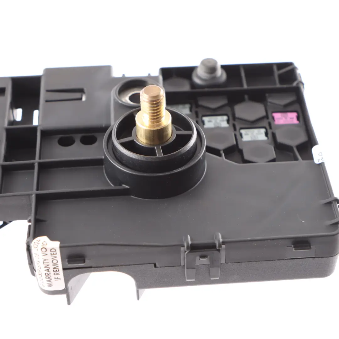 Fuse Box Control Unit Module to Mercedes W211 Battery with Part number A2115460641 Mercedes W211 Battery Fuse Box Control Unit Module - SKU A2115460641 - Part number A2115460641