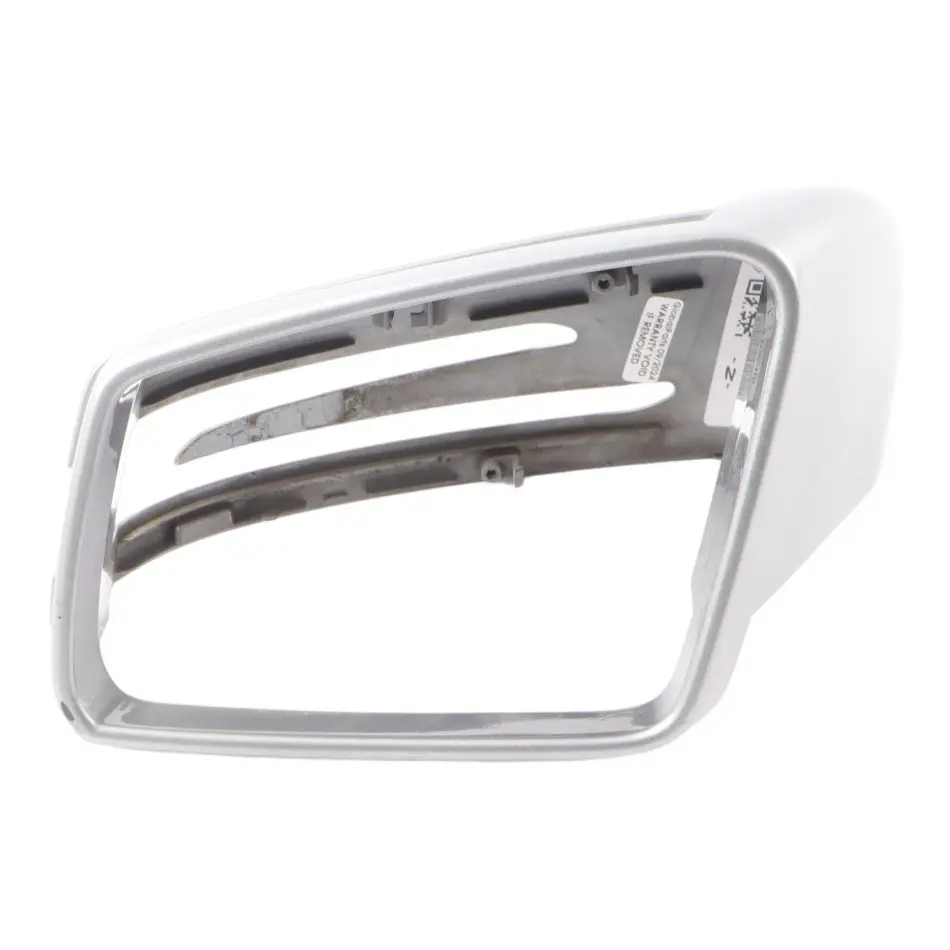 Couvercle rétroviseur gauche Capuchon porte Indicateur Silver 792 pour Mercedes W212 à propos du numéro de pièce A2128100964 Mercedes W212 Couvercle rétroviseur gauche Capuchon porte Indicateur Silver 792 - SKU A2128100964-PAL - Numéro de pièce A2128100964