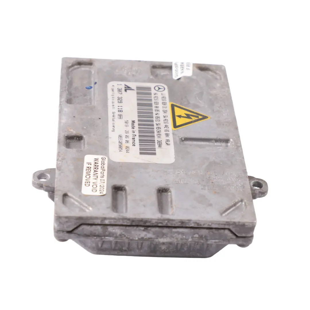 Unité contrôle xénons Module ballast phares AL pour Mercedes W221 à propos du numéro de pièce A2168203126 Mercedes W221 Unité contrôle xénons Module ballast phares AL - SKU A2168203126 - Numéro de pièce A2168203126