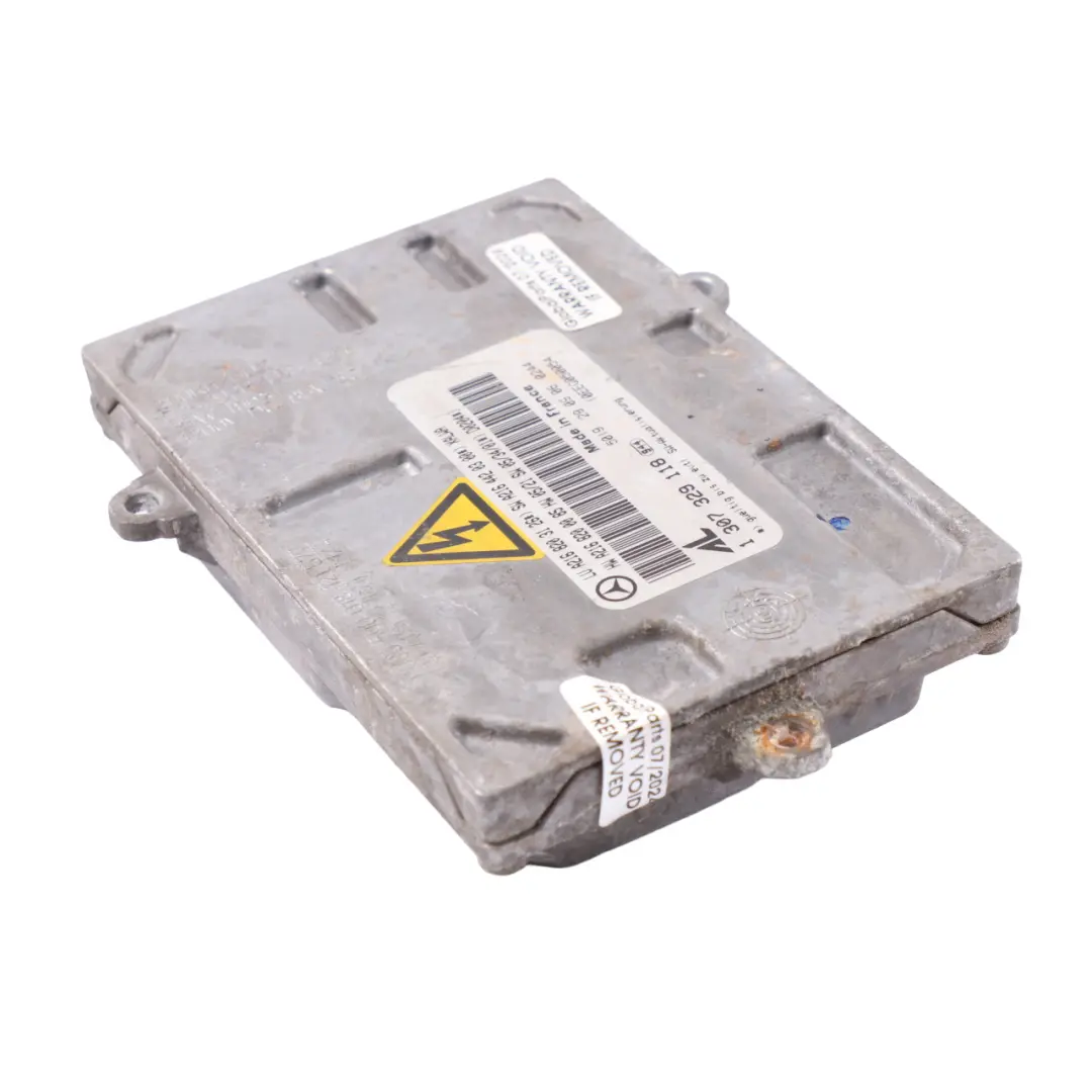 Unité contrôle xénons Module ballast phares AL pour Mercedes W221 à propos du numéro de pièce A2168203126 Mercedes W221 Unité contrôle xénons Module ballast phares AL - SKU A2168203126 - Numéro de pièce A2168203126