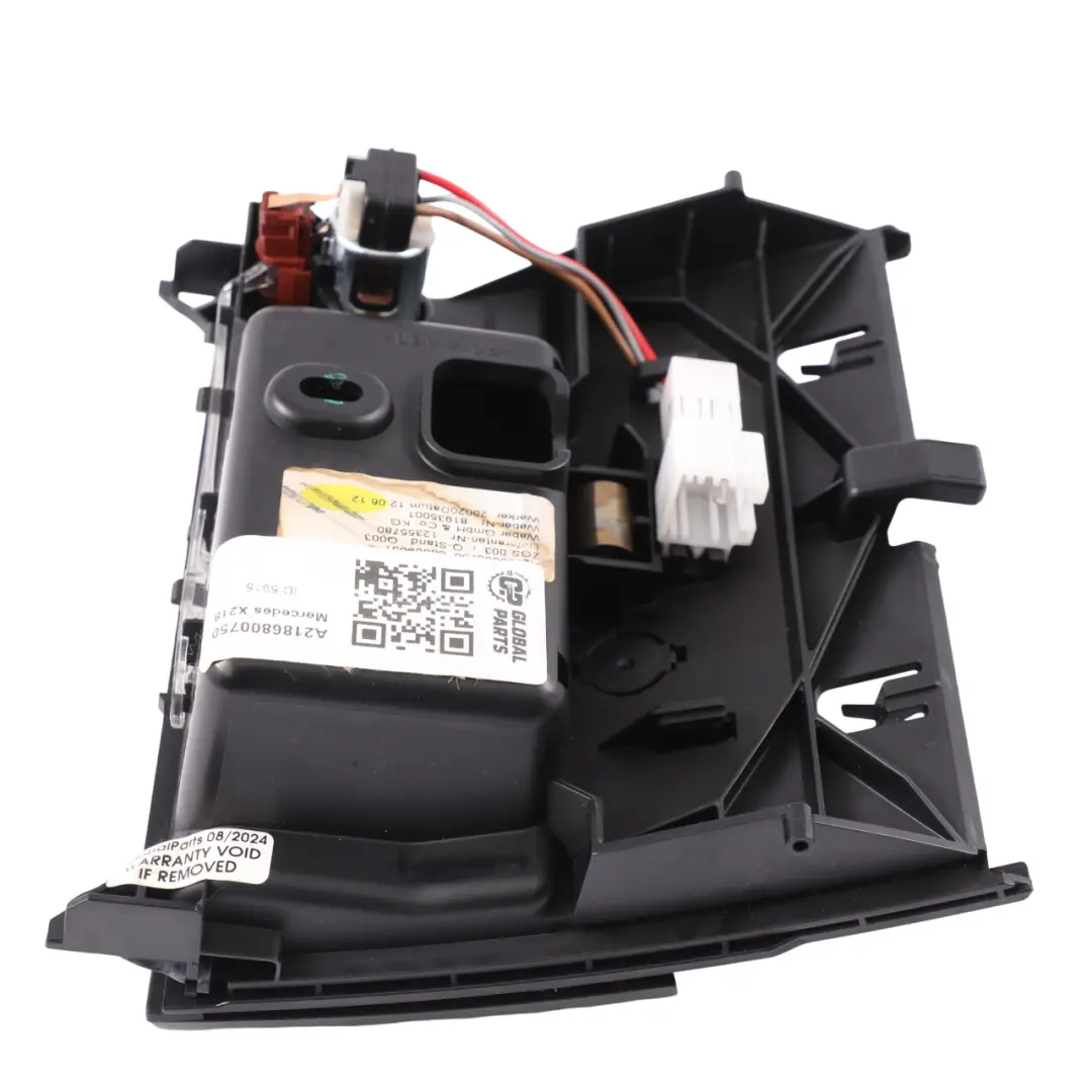 Salpicadero Consola Central Cenicero Embellecedor para Mercedes X218 con número de pieza A2186800750 Mercedes X218 Salpicadero Consola Central Cenicero Embellecedor - SKU A2186800750 - Número de pieza A2186800750