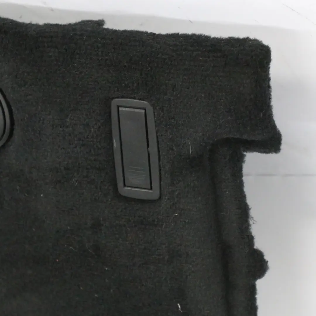 Panel Cubremaletero Trasero Derecho Black Interior para Mercedes X218 con número de pieza A2186901641 Mercedes X218 Panel Cubremaletero Trasero Derecho Black Interior - SKU A2186901641 - Número de pieza A2186901641