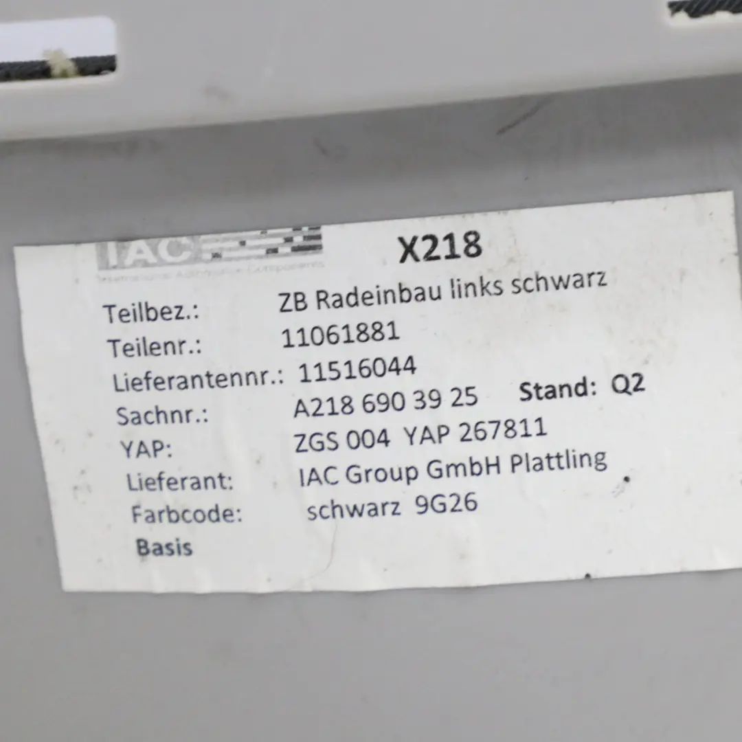 Colonne C Gauche Garniture Bas Arrière Noir pour Mercedes CLS X218 à propos du numéro de pièce A2186903925 Mercedes CLS X218 Colonne C Gauche Garniture Bas Arrière Noir - SKU A2186903925 - Numéro de pièce A2186903925