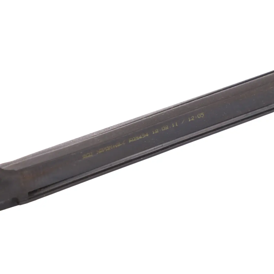 Mercedes X218 Guarnizione finestrino porta destra anterior posterior - SKU A2187201078 - Numero di parte A2187201078