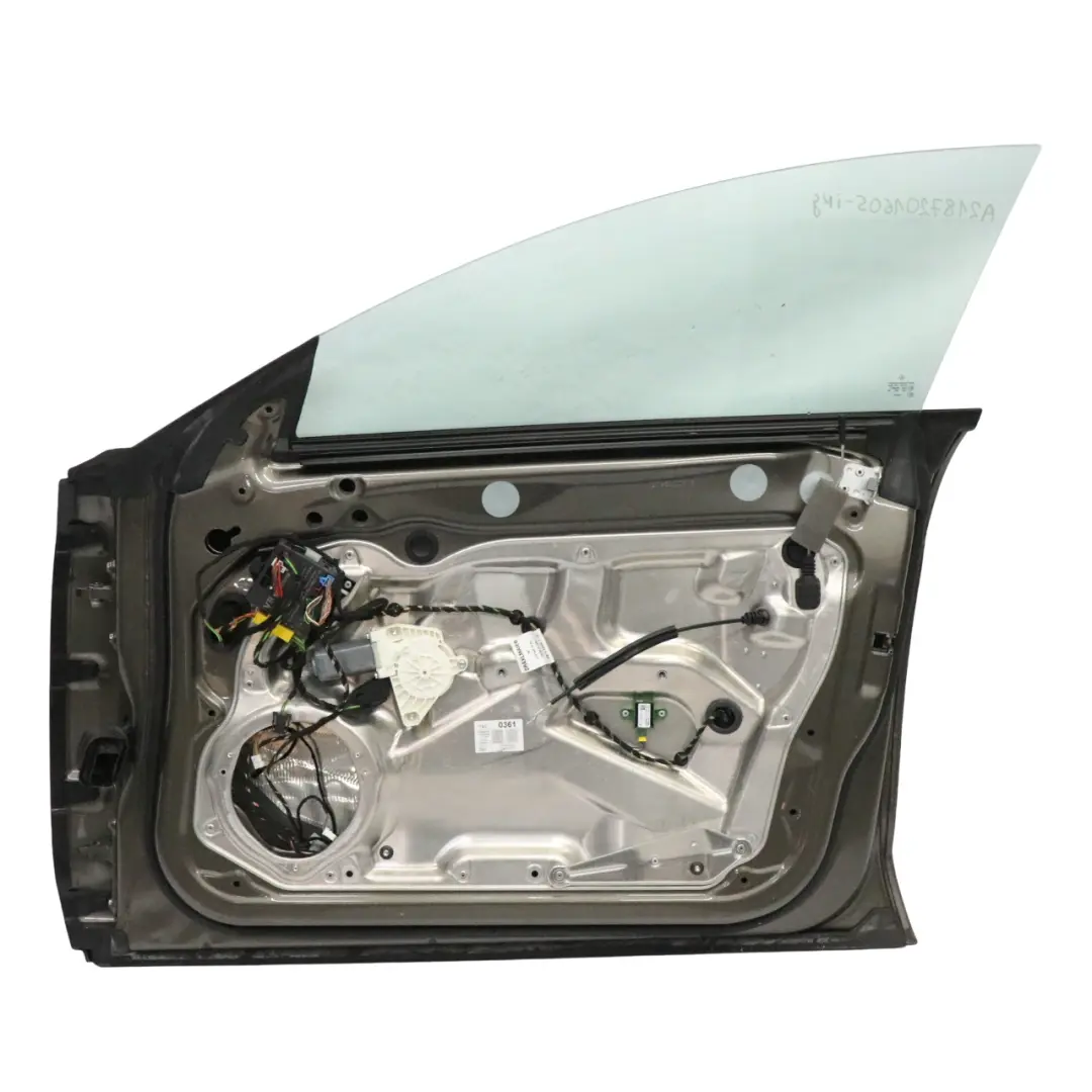 Tür Vorne Rechts Indium Grau Metallic - 963 für Mercedes CLS C218 X218 mit Teilenummer A2187201605 Mercedes CLS C218 X218 Tür Vorne Rechts Indium Grau Metallic - 963 - SKU A2187201605-ING - Teilenummer A2187201605