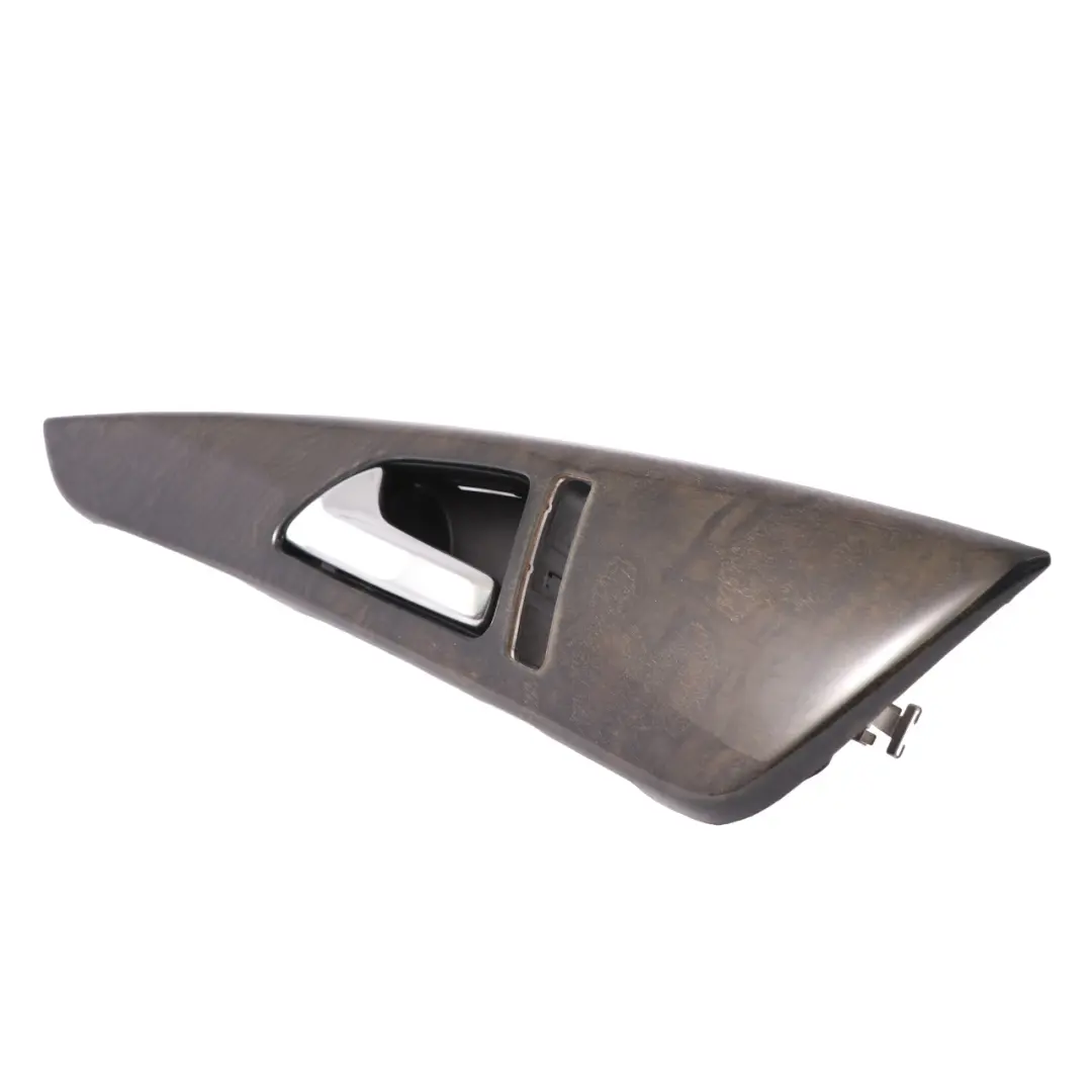 Poignée porte intérieure gauche Poignée tirage bois frêne noir pour Mercedes X218 à propos du numéro de pièce A2187205780 Mercedes X218 Poignée porte intérieure gauche Poignée tirage bois frêne noir - SKU A2187205780 - Numéro de pièce A2187205780