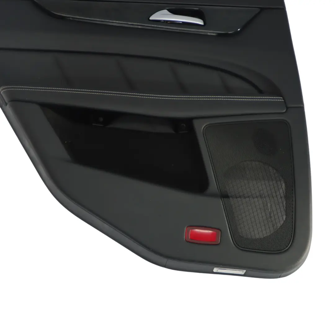 Panneau d'habillage de carte de porte arrière gauche cuir combiné pour Mercedes X218 à propos du numéro de pièce A2187300170 Mercedes X218 Panneau d'habillage de carte de porte arrière gauche cuir combiné - SKU A2187300170 - Numéro de pièce A2187300170