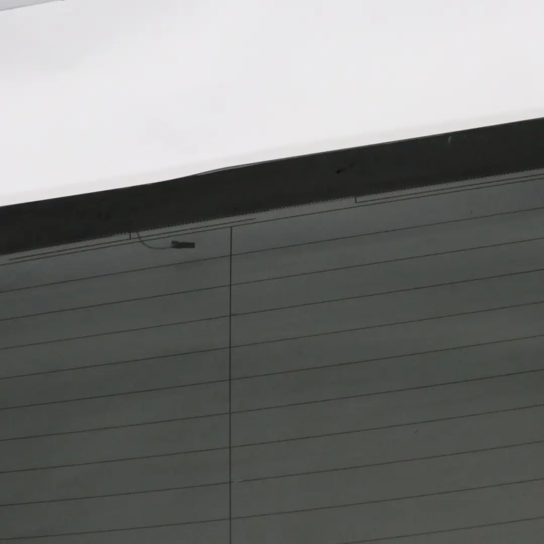 Kofferraum Klappe Heckabschluss Scheibe Glasscheibe für Mercedes X218 mit Teilenummer A2187400257 Mercedes X218 Kofferraum Klappe Heckabschluss Scheibe Glasscheibe - SKU A2187400257 - Teilenummer A2187400257