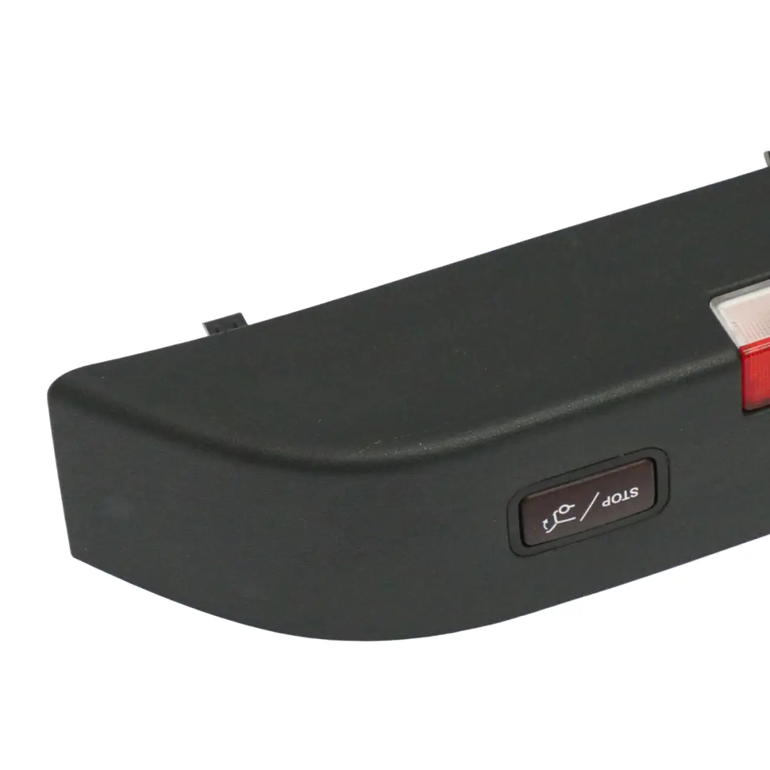 Kofferraumklappe Pull Griff Trim Abdeckung schwarz für Mercedes CLS X218 mit Teilenummer A2187400072 Mercedes CLS X218 Kofferraumklappe Pull Griff Trim Abdeckung schwarz - SKU A2187401000 - Teilenummer A2187400072