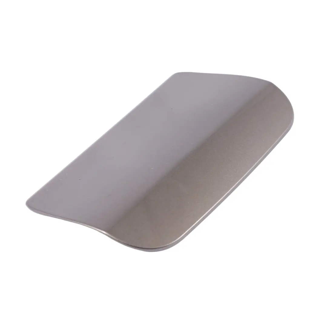 Couvercle bouchon réservoir carburant Kosmos Indium Grey - 963 pour Mercedes CLS X218 à propos du numéro de pièce A2187570106 Mercedes CLS X218 Couvercle bouchon réservoir carburant Kosmos Indium Grey - 963 - SKU A2187570106-ING - Numéro de pièce A2187570106