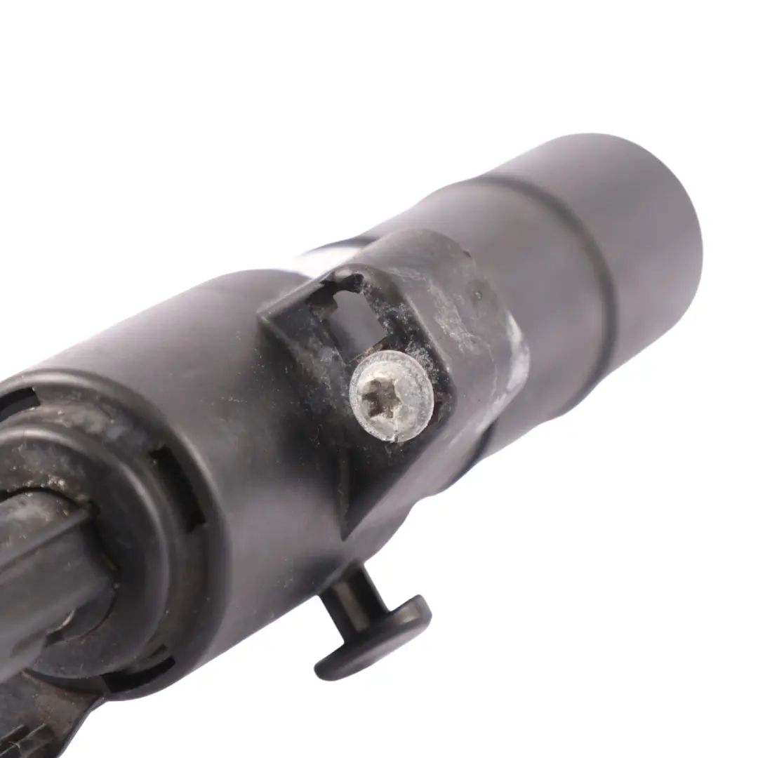 Left N/S Headlight Headlamp Spray Cleaning Wash Nozzle to Mercedes X218 with Part number A2188600147 Mercedes X218 Left N/S Headlight Headlamp Spray Cleaning Wash Nozzle - SKU A2188600147 - Part number A2188600147