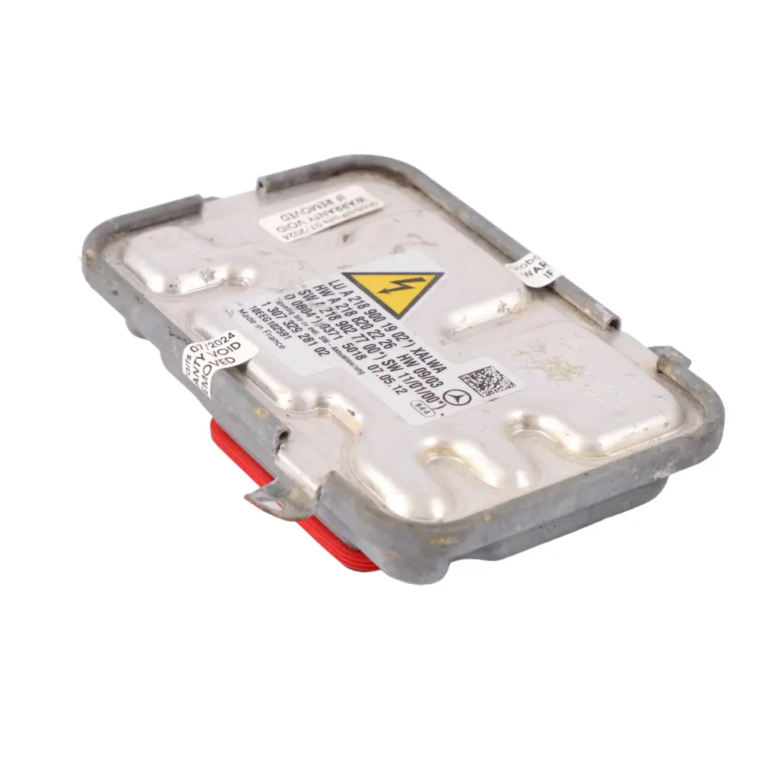 W218 Moduł Przetwornica Xenon do Mercedes CLS o numerze A2189001902 Mercedes CLS W218 Moduł Przetwornica Xenon - SKU A2189001902 - Numer Części A2189001902