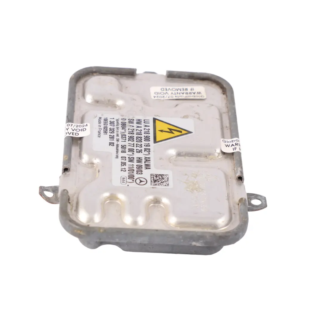 W218 Headlight Module Xenon Ballast Control Unit to Mercedes CLS with Part number A2189001902 Mercedes CLS W218 Headlight Module Xenon Ballast Control Unit - SKU A2189001902 - Part number A2189001902
