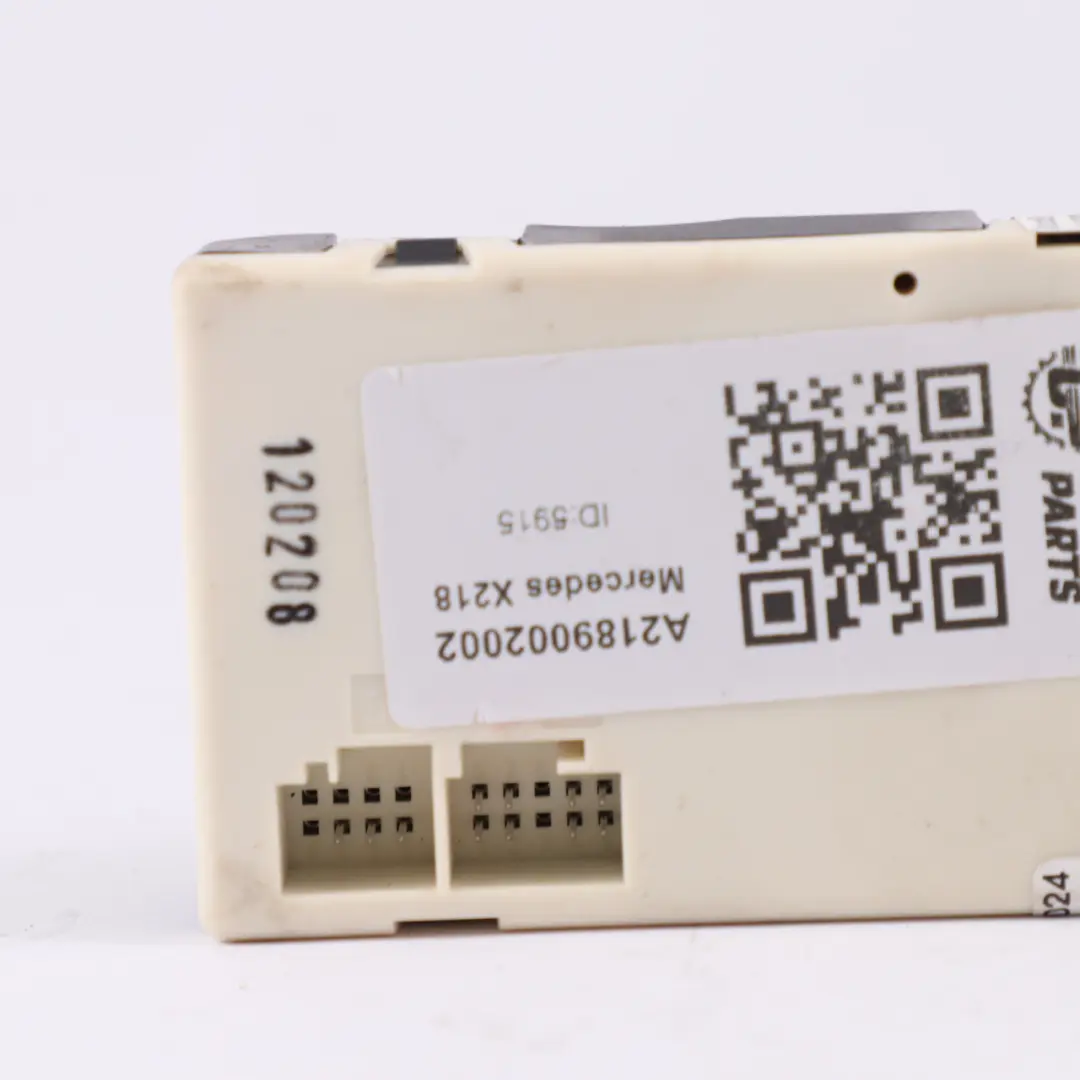 CLS350 Module de contrôle fermeture automatique coffre pour Mercedes X218 à propos du numéro de pièce A2189002002 Mercedes X218 CLS350 Module de contrôle fermeture automatique coffre - SKU A2189002002 - Numéro de pièce A2189002002