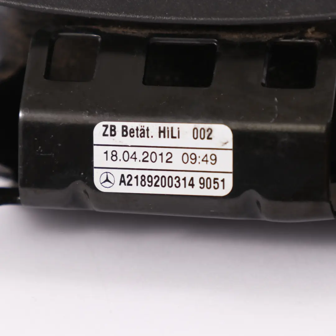 trasera izquierda respaldo asiento bloqueo bloqueo para Mercedes X218 con número de pieza A2189200072 Mercedes X218 trasera izquierda respaldo asiento bloqueo bloqueo - SKU A2189200072 - Número de pieza A2189200072