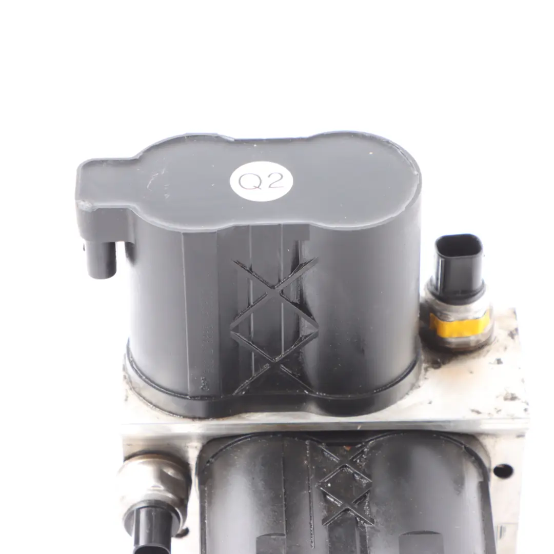 Ventilblock Luftfederung Steuergerät A2123200358 für Mercedes R231 mit Teilenummer A2213201058 Mercedes R231 Ventilblock Luftfederung Steuergerät A2123200358 - SKU A2213201058 - Teilenummer A2213201058