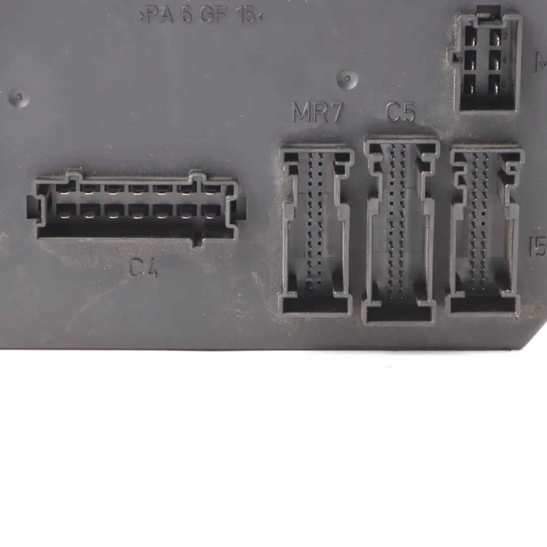 CLS500 C219 Fuse Box Relay Box Control Module Unit to Mercedes with Part number A2215406801 Mercedes CLS500 C219 Fuse Box Relay Box Control Module Unit - SKU A2215406801 - Part number A2215406801