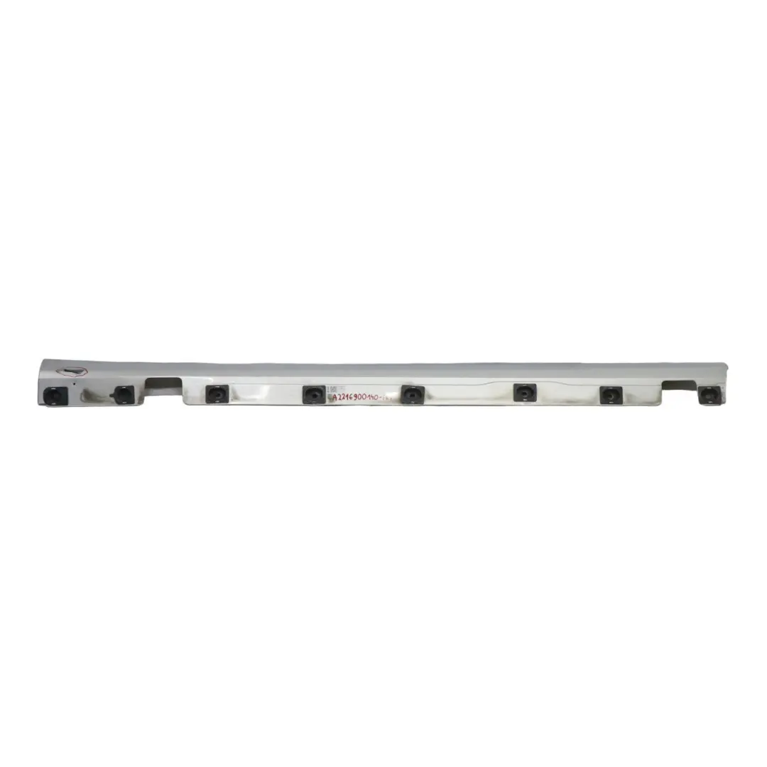 Mercedes W221 Umbral de puerta lateral cubierta izquierdo Iridium Silver 775 - SKU A2216900140-IRS - Número de pieza A2216900140