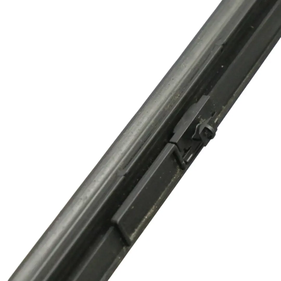 Mercedes W221 Tür Dichtung Vorne Links Unterer Streifen Dichtung - SKU A2216900162 - Teilenummer A2216900162