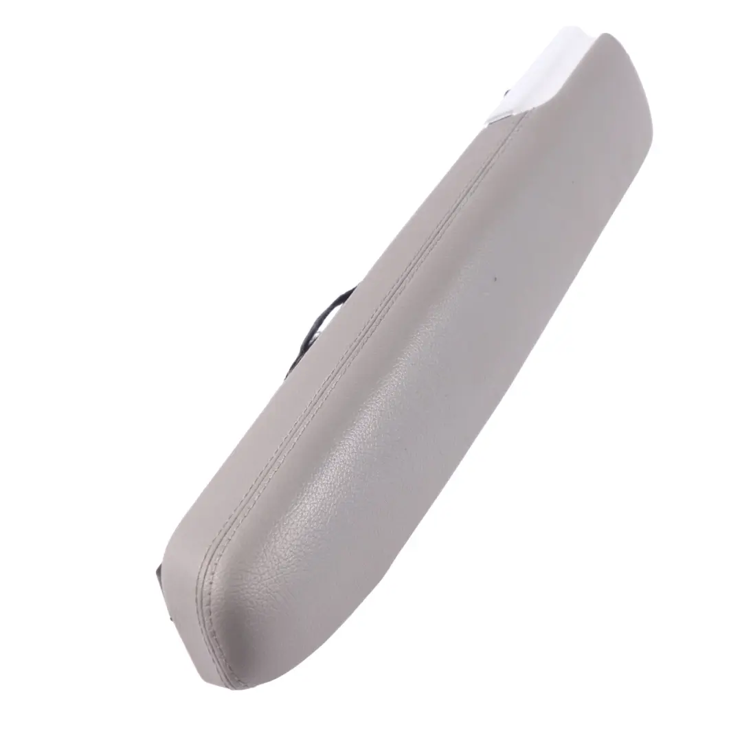 Bracciolo Porta Anteriore Destra Supporto Pelle Nero per Mercedes W221 con numero di parte A2217201295 Mercedes W221 Bracciolo Porta Anteriore Destra Supporto Pelle Nero - SKU A2217201295-1 - Numero di parte A2217201295