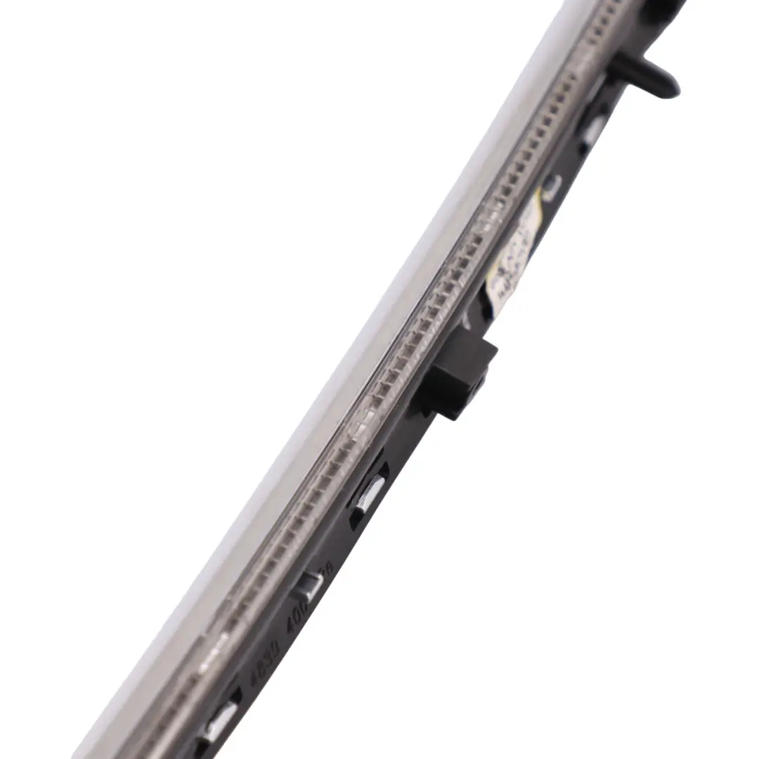 Mercedes W221 Tapa puerta trasera derecha acabado madera - SKU A2217302822 - Número de pieza A2217302822