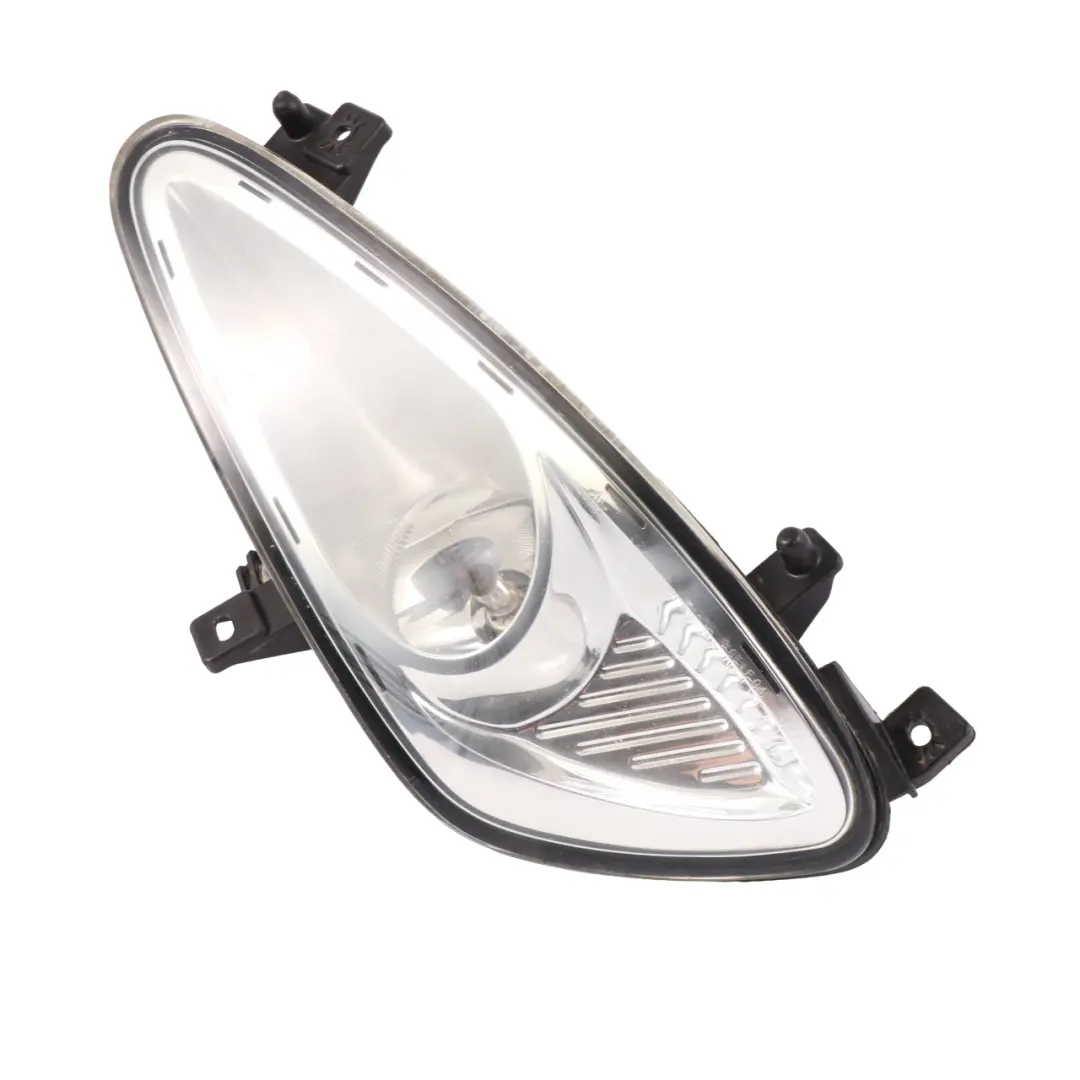 Lampa Przeciwmgielna Przednia Lewy Przód do Mercedes W221 o numerze A2218200156 Mercedes W221 Lampa Przeciwmgielna Przednia Lewy Przód - SKU A2218200156 - Numer Części A2218200156