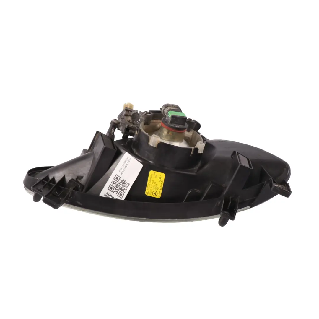 Lampa Przeciwmgielna Przednia Lewy Przód do Mercedes W221 o numerze A2218200156 Mercedes W221 Lampa Przeciwmgielna Przednia Lewy Przód - SKU A2218200156 - Numer Części A2218200156