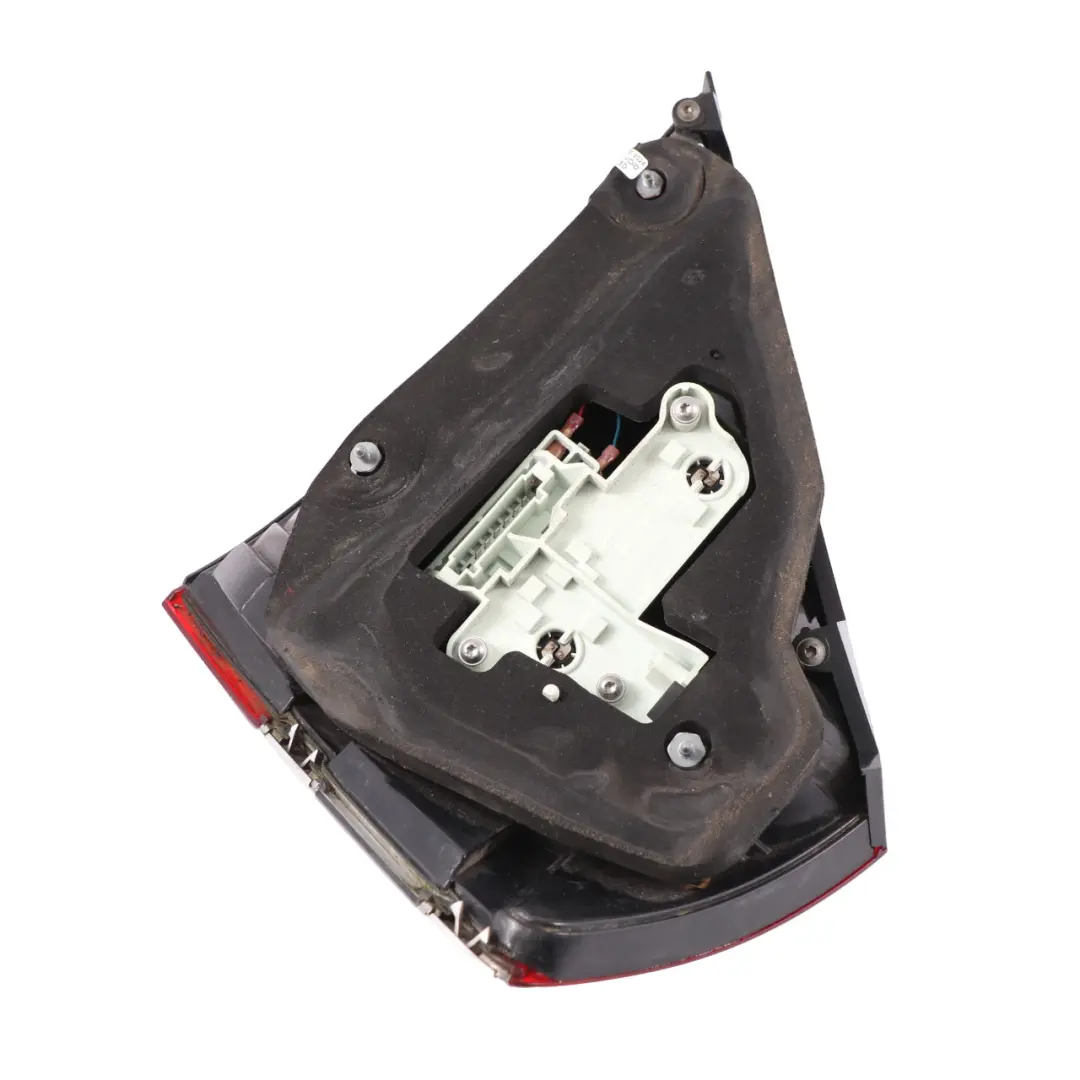 Mercedes W221 Lampa Lewy Tył Tylna Srebrna Iridium Silver - 775 - SKU A2218200164-IRS - Numer Części A2218200164