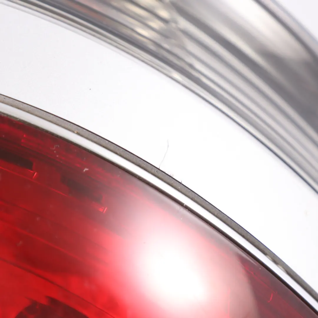Mercedes W221 Lampa Lewy Tył Tylna Srebrna Iridium Silver - 775 - SKU A2218200164-IRS - Numer Części A2218200164