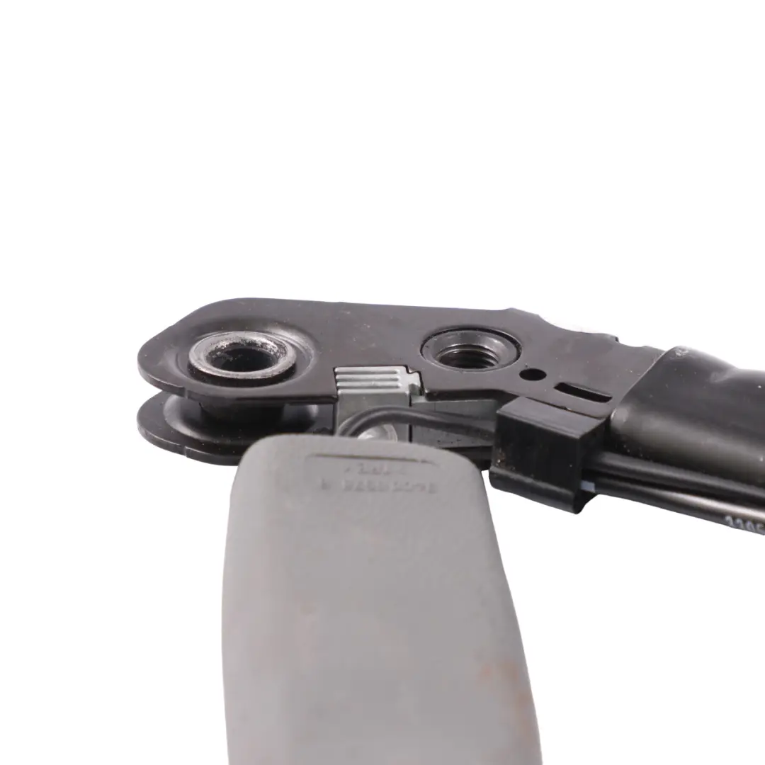 Mercedes W221 Seat Belt Buckle Front Left N/S Latch Tensioner - SKU A2218601769-1 - Part number A2218601769