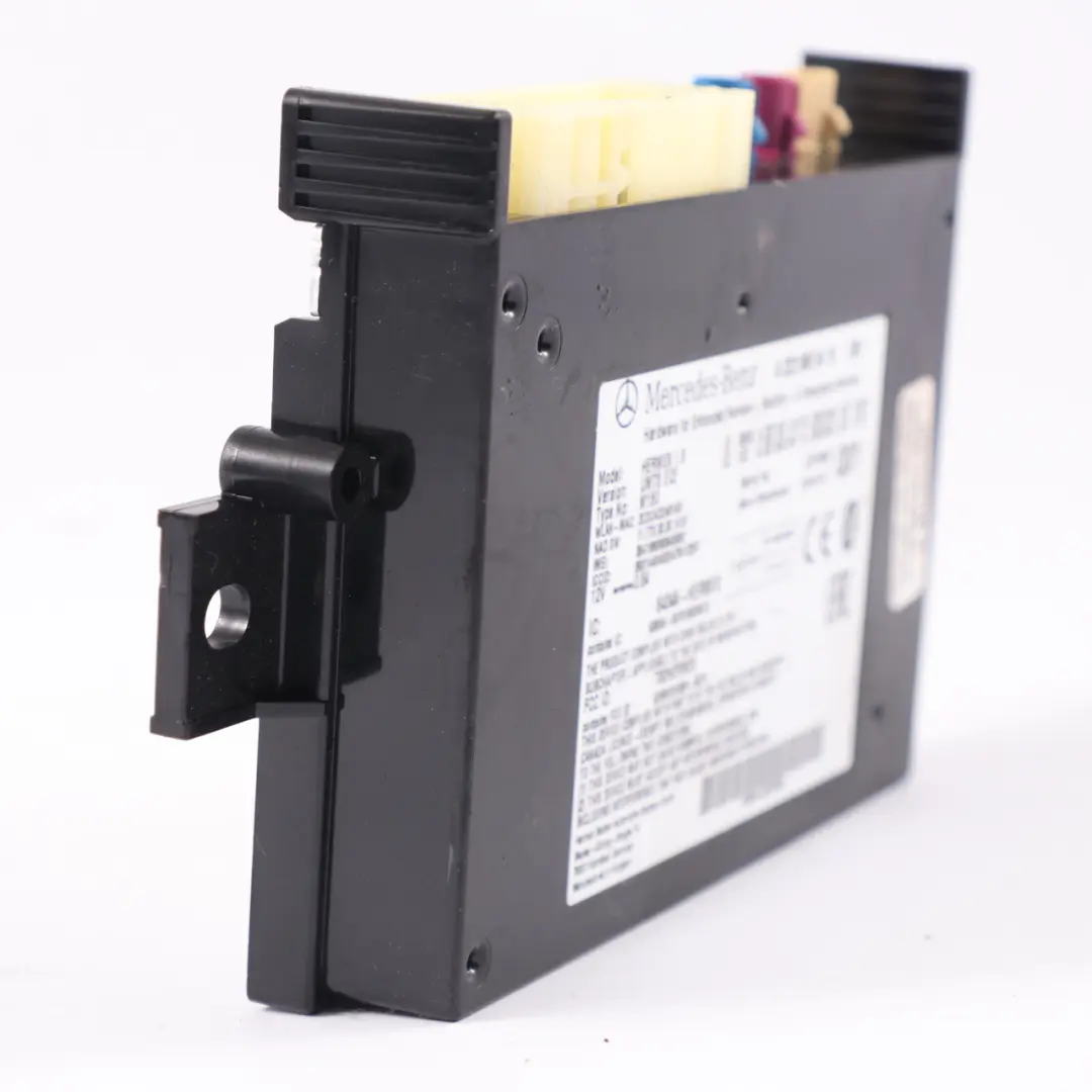 Comunication Module Telematic Bluetooth to Mercedes W205 W213 W222 with Part number A2229005415 Mercedes W205 W213 W222 Comunication Module Telematic Bluetooth - SKU A2229005415 - Part number A2229005415