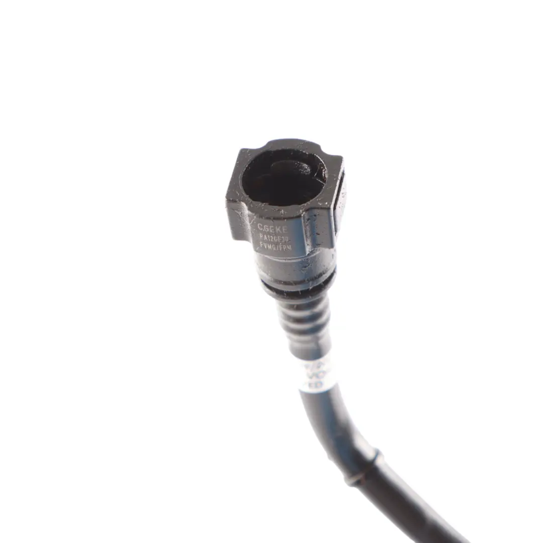 Mercedes R231 Tanque Combustible Respiradero Venteo Manguera Línea - SKU A2314700364 - Número de pieza A2314700364