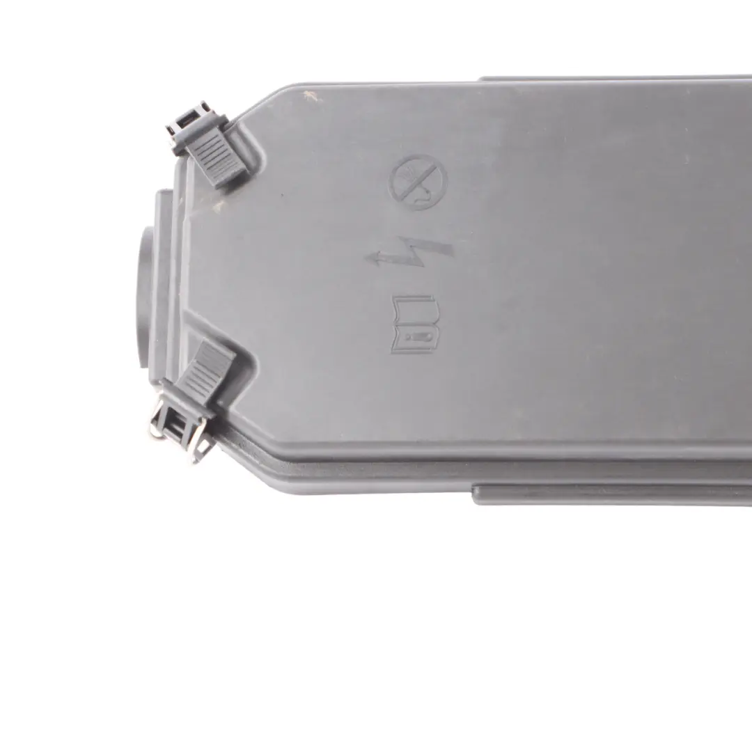 Fuse Box Cover Control Unit Holder Bracket to Mercedes R231 with Part number A2315400282 Mercedes R231 Fuse Box Cover Control Unit Holder Bracket - SKU A2315400282 - Part number A2315400282