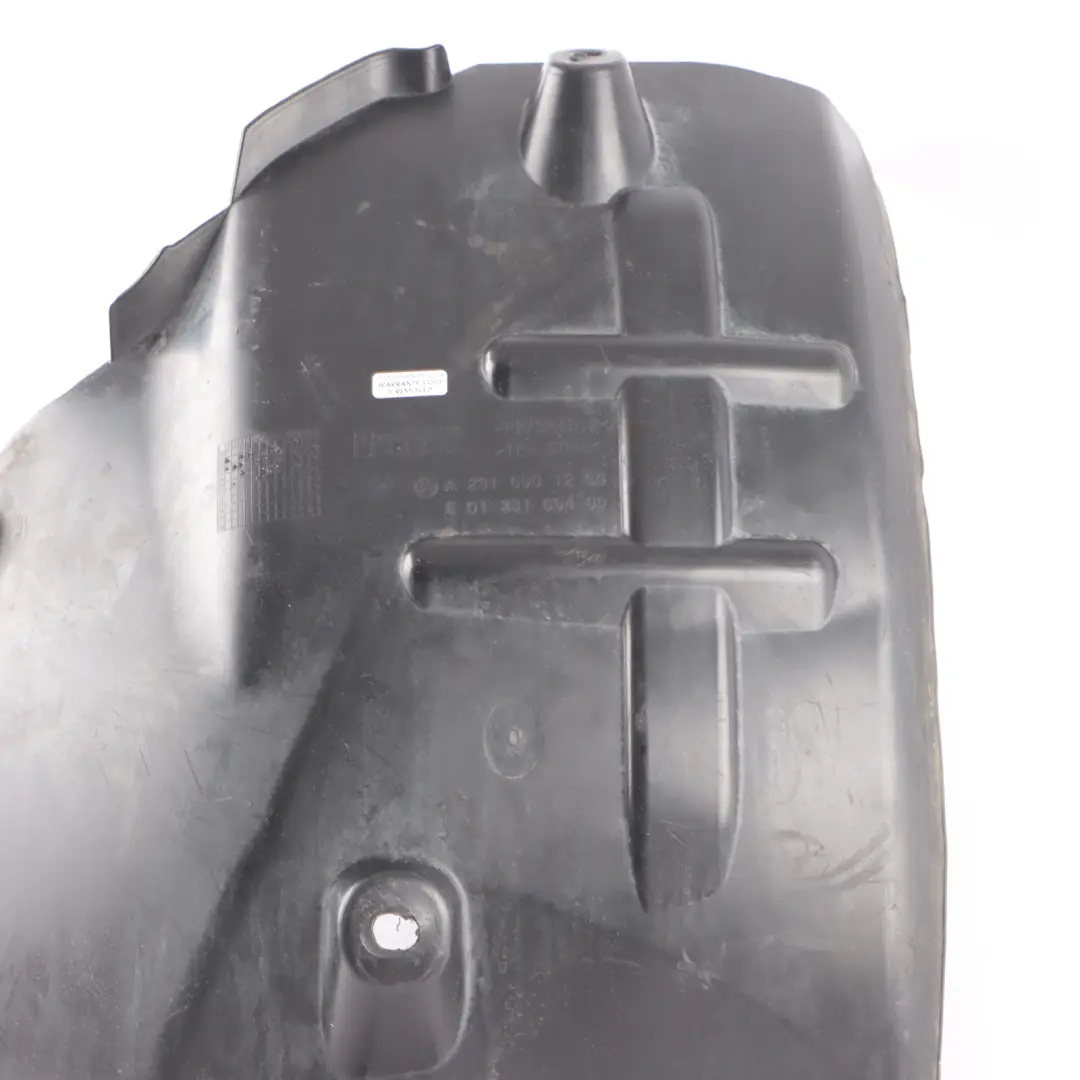 Paso Rueda Delantero Derecho Sección Revestimiento para Mercedes R231 con número de pieza A2316901230 Mercedes R231 Paso Rueda Delantero Derecho Sección Revestimiento - SKU A2316901230 - Número de pieza A2316901230