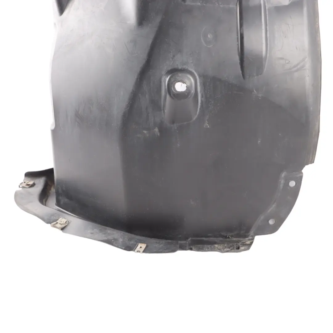 Paso Rueda Delantero Derecho Sección Revestimiento para Mercedes R231 con número de pieza A2316901230 Mercedes R231 Paso Rueda Delantero Derecho Sección Revestimiento - SKU A2316901230 - Número de pieza A2316901230