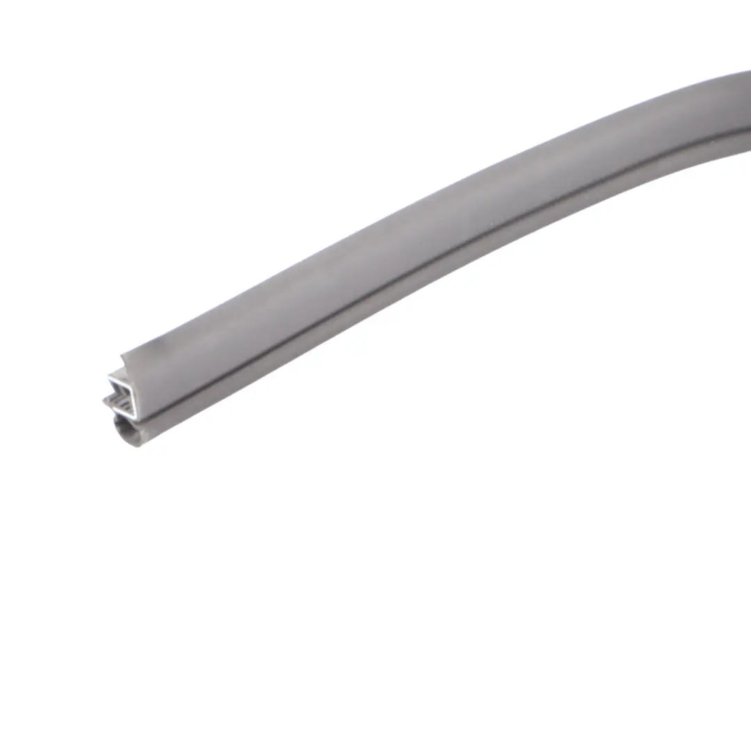 Guarnizione Bordo Della Porta Gomma Sinistra Destra per Mercedes R231 con numero di parte A2316970051 Mercedes R231 Guarnizione Bordo Della Porta Gomma Sinistra Destra - SKU A2316970051 - Numero di parte A2316970051