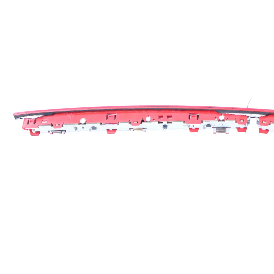  Feu Stop Arrière Supplémentaire Mercedes R231 Troisième Feu Stop - SKU A2318200056 - Numéro de pièce A2318200056