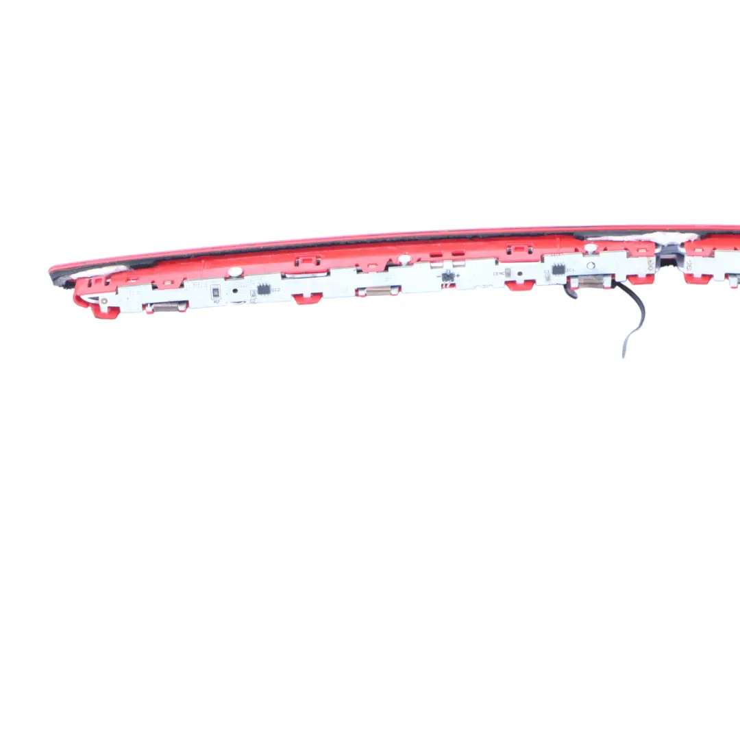 Luz De Freno Trasera Adicional Tercera Luz De Freno para Mercedes R231 con número de pieza A2318200056 Mercedes R231 Luz De Freno Trasera Adicional Tercera Luz De Freno - SKU A2318200056 - Número de pieza A2318200056