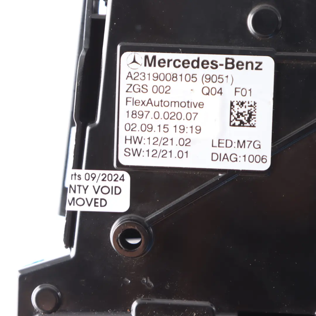 SL63 R231 Roadster Roof Interior Light Reading Lamp Sunglasses Storage to Mercedes with Part number A2319008105 Mercedes SL63 R231 Roadster Roof Interior Light Reading Lamp Sunglasses Storage - SKU A2319008105 - Part number A2319008105