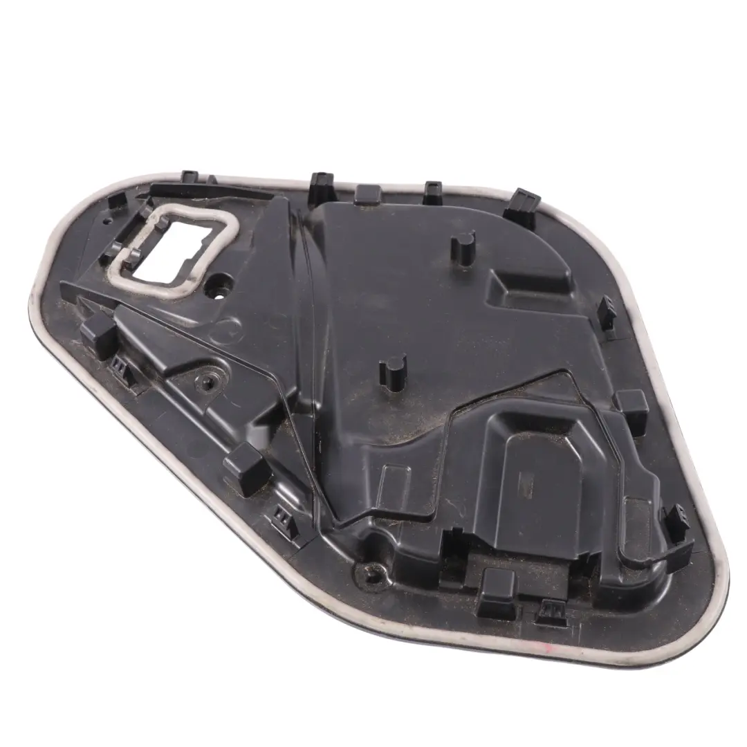Couvercle Porte Avant Droite Panneau Intérieur pour Mercedes E53 C238 à propos du numéro de pièce A2387205602 Mercedes E53 C238 Couvercle Porte Avant Droite Panneau Intérieur - SKU A2387200408 - Numéro de pièce A2387205602