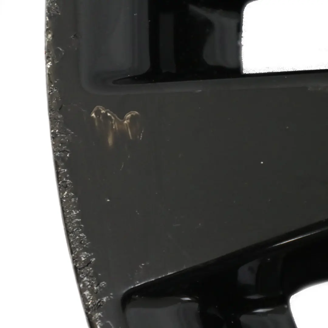 Jante alliage noire 17" ET:52,5 7,5J pour Mercedes W176 W246 à propos du numéro de pièce A2464011400 Mercedes W176 W246 Jante alliage noire 17" ET:52,5 7,5J - SKU A2464011400-4 - Numéro de pièce A2464011400