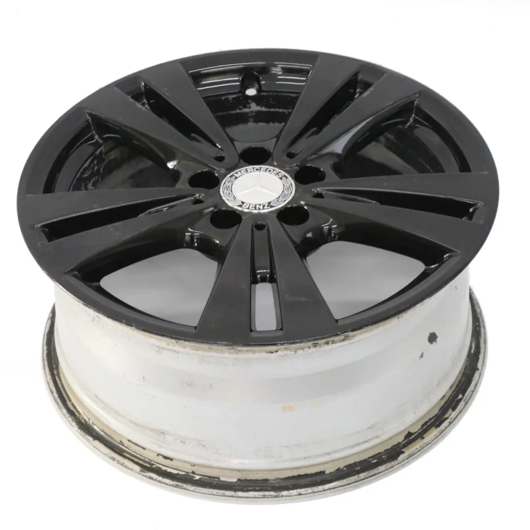 Llanta de aleación negra Mercedes W176 W246 17" ET:52,5 7,5J para con número de pieza A2464011400 Llanta de aleación negra Mercedes W176 W246 17" ET:52,5 7,5J - SKU A2464011400-4 - Número de pieza A2464011400