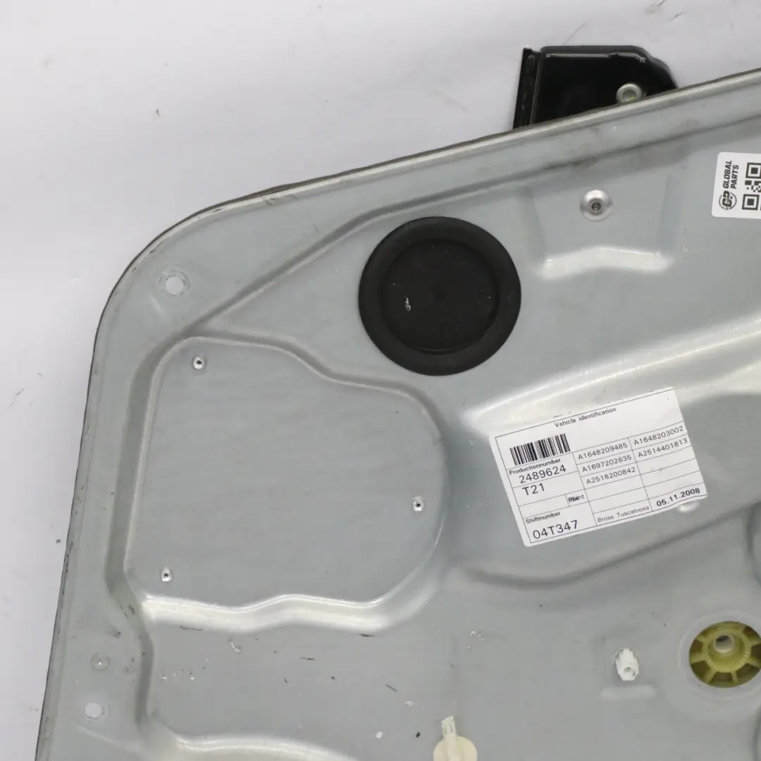 Vorne Rechts Fenster Heber Regulator Panel für Mercedes W164 mit Teilenummer A2514401813 Mercedes W164 Vorne Rechts Fenster Heber Regulator Panel - SKU A2514401813 - Teilenummer A2514401813