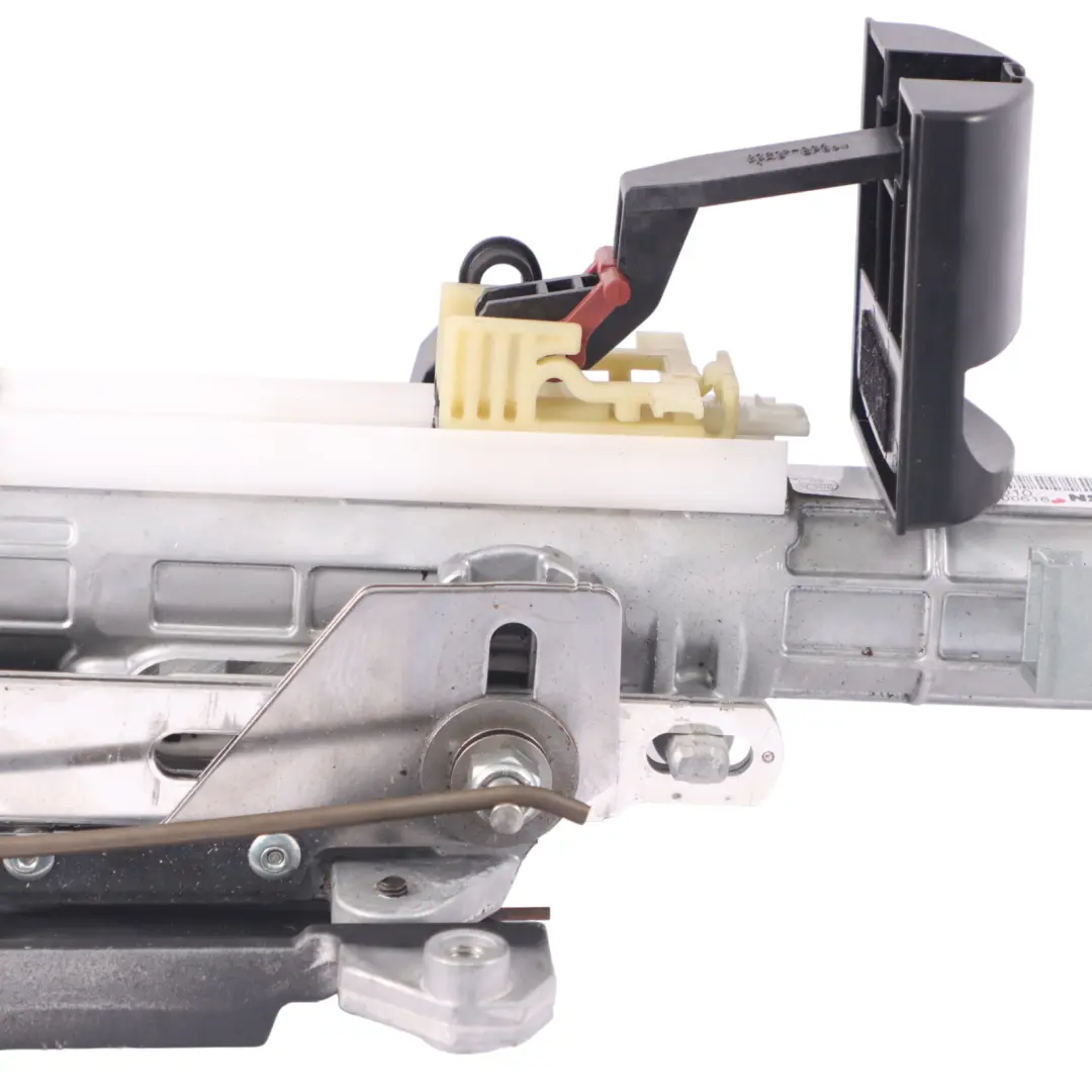 Meccanismo Tubo Dell'Albero Piantone Dello Sterzo per Mercedes R W251 con numero di parte A2514600616 Mercedes R W251 Meccanismo Tubo Dell'Albero Piantone Dello Sterzo - SKU A2514600616 - Numero di parte A2514600616